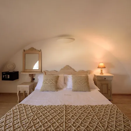 Mybozer Kallisto Hotel Imerovigli (Santorini)
