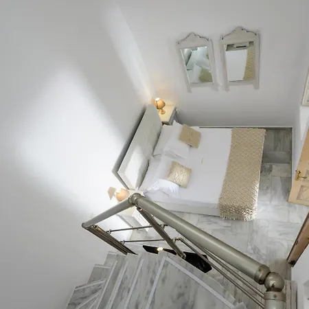 Kallisto Hotel Imerovigli (Santorini)