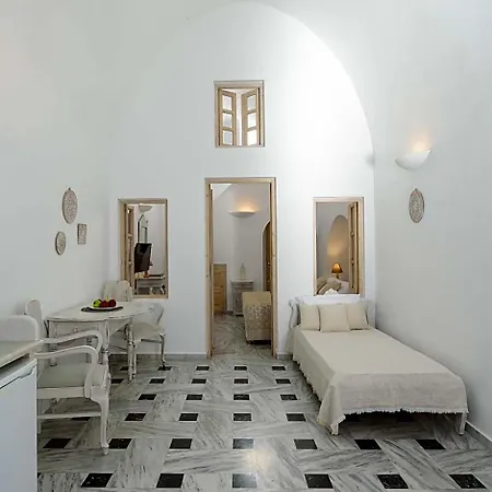 Kallisto Hotel 4*